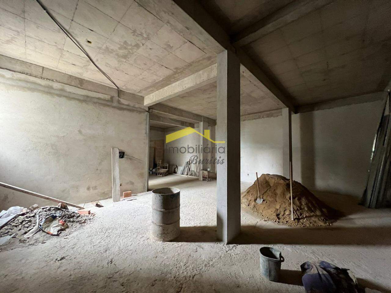 Loja para aluguel no Buritis: 