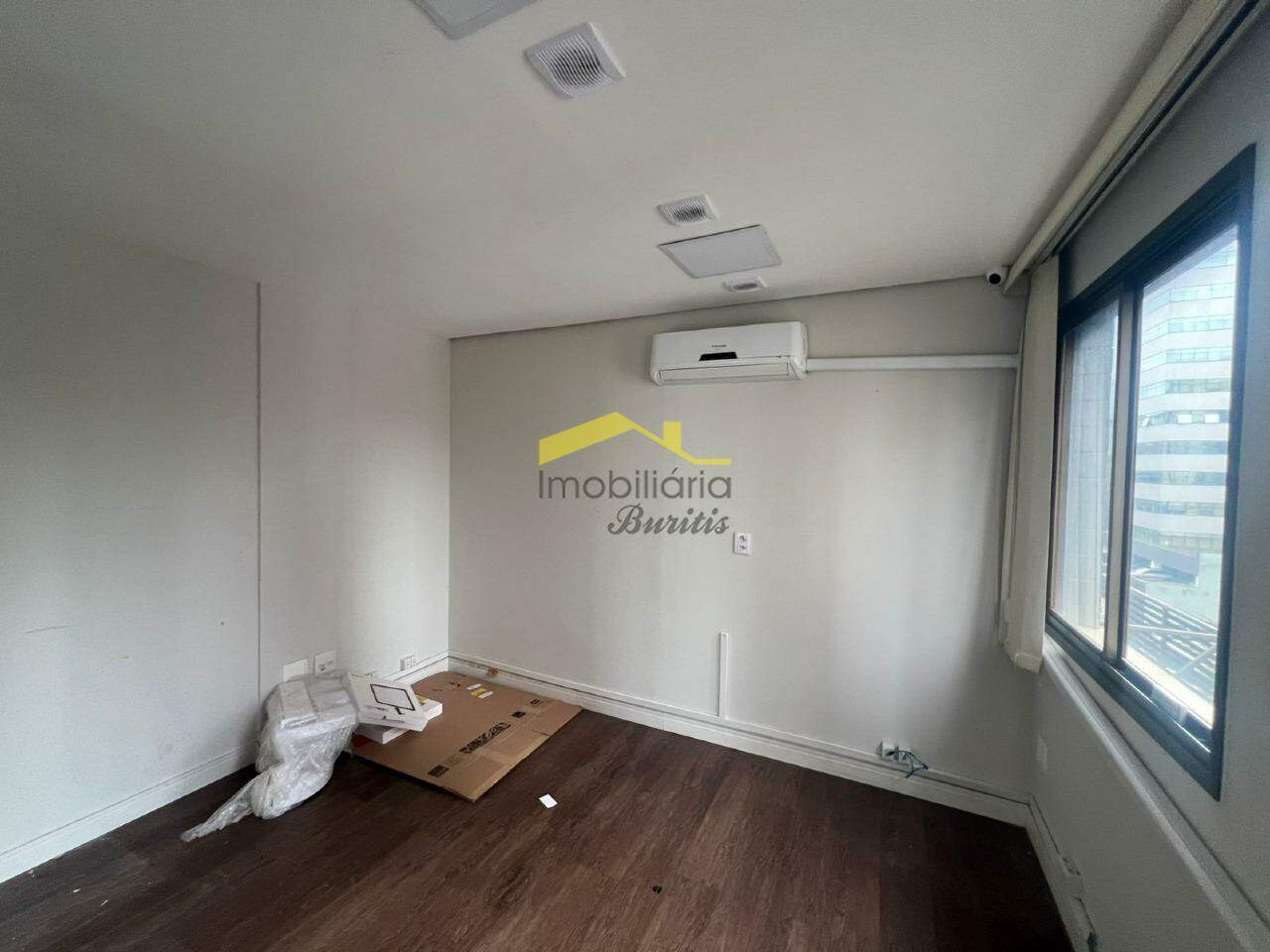 Sala para aluguel no Savassi: 