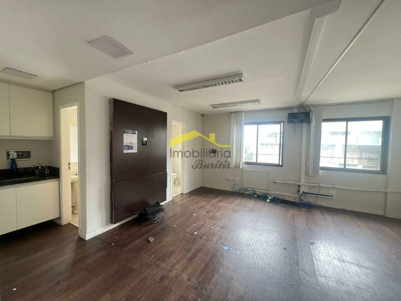 Sala para aluguel no Savassi: 