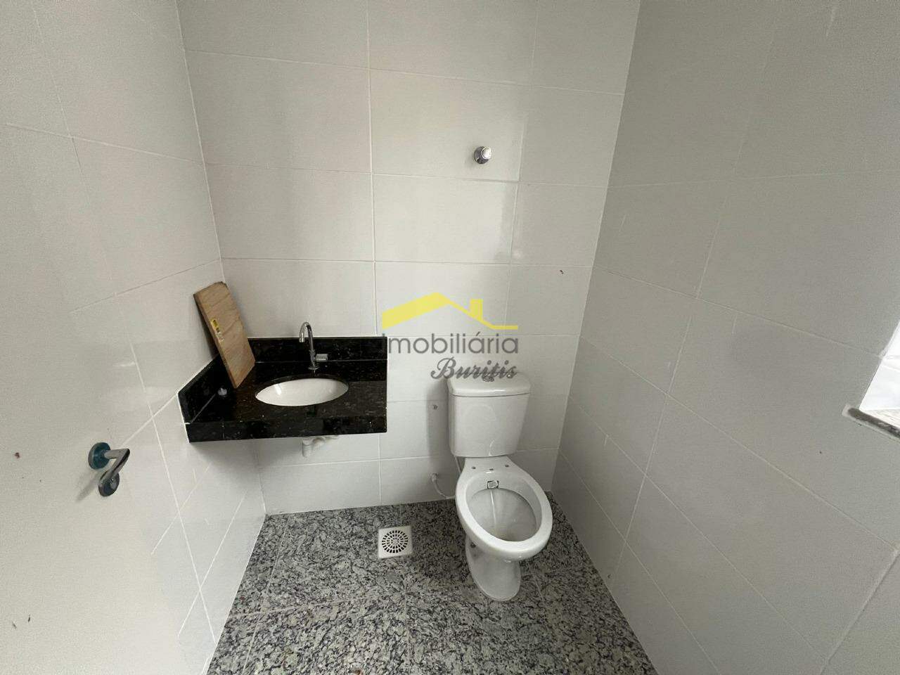 Sala para aluguel no Buritis: 
