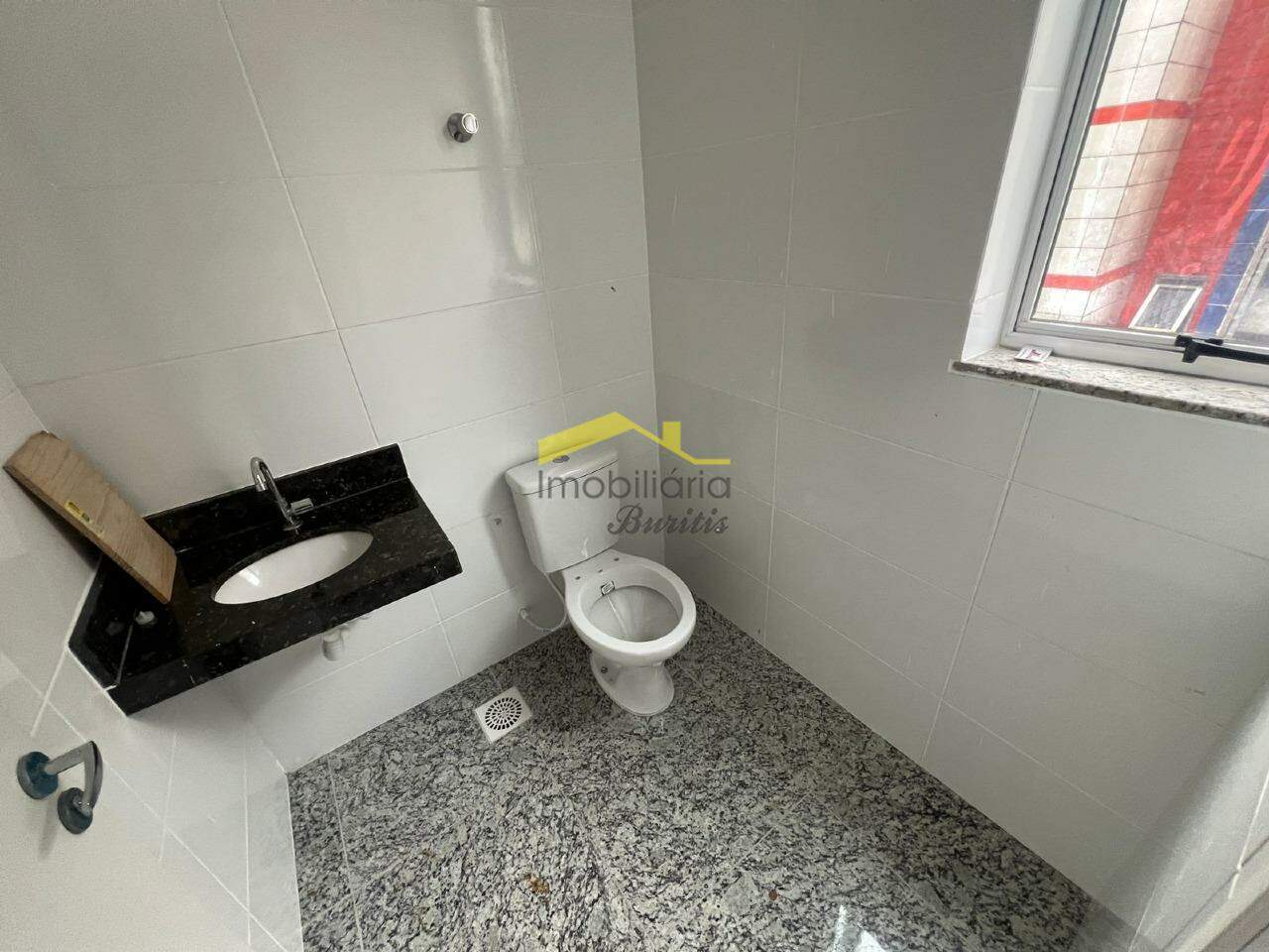 Sala para aluguel no Buritis: 