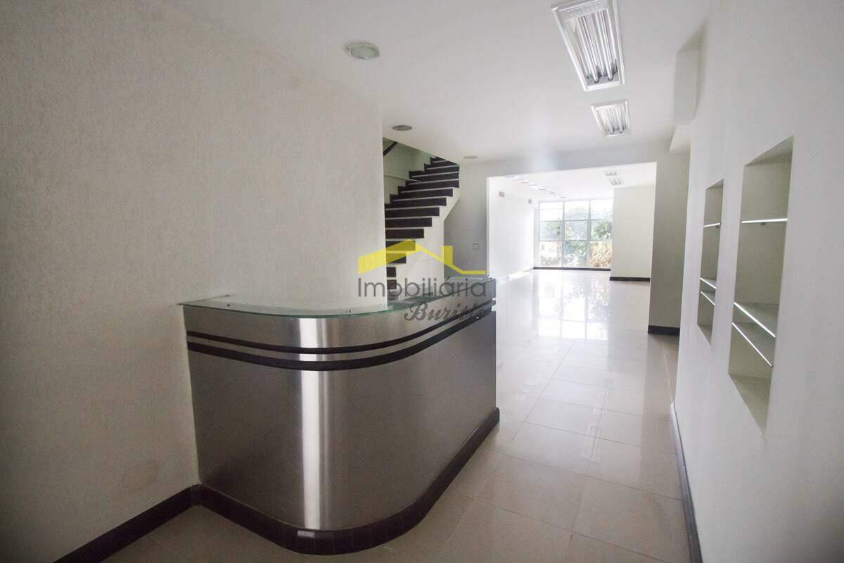 Andar à venda no Prado: 