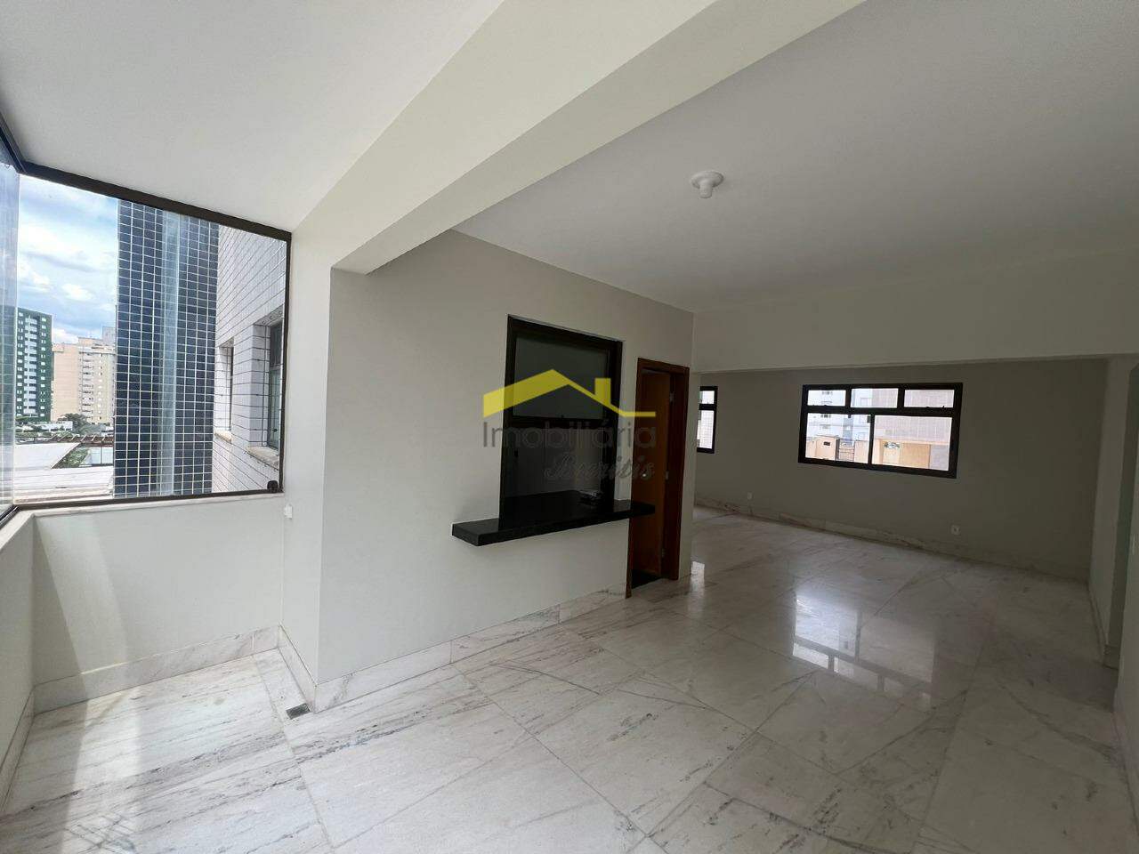 Apartamento à venda no Buritis: 