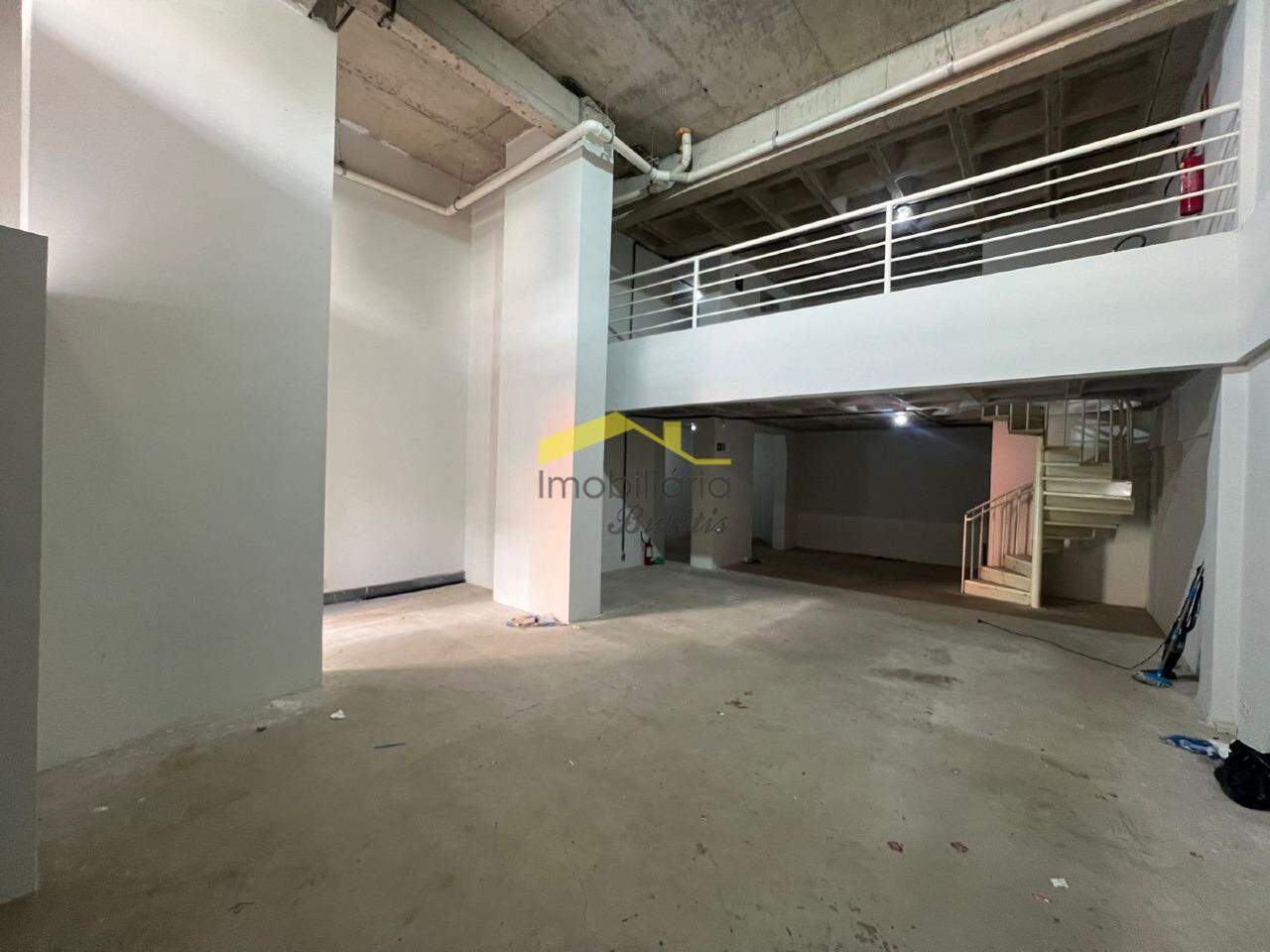 Loja à venda no Buritis: 