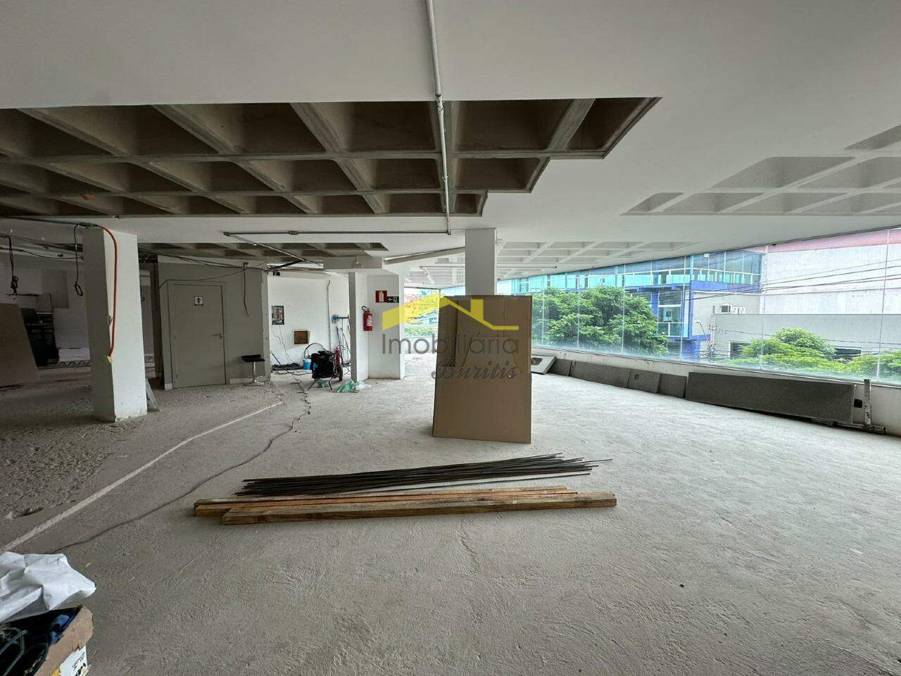 Loja para aluguel no Cinqüentenário: 