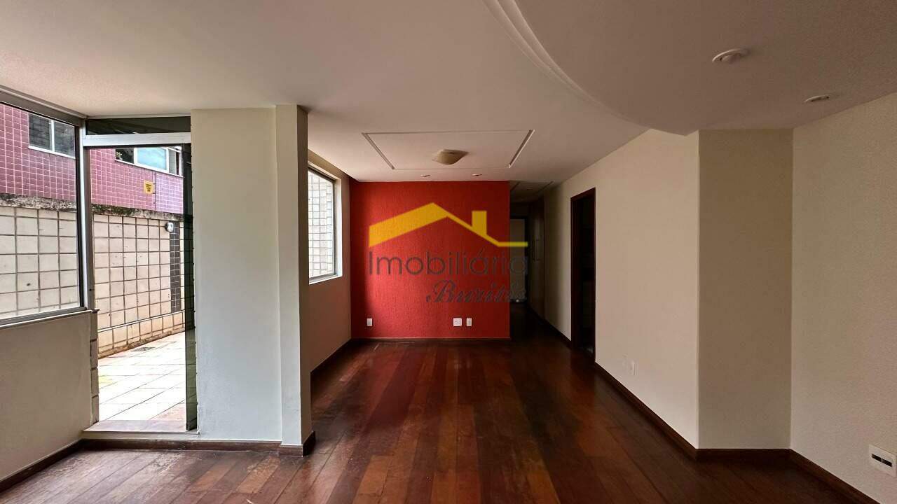 Apartamento com área privativa à venda no Buritis: 