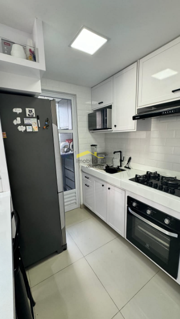 Apartamento à venda no Planalto: 