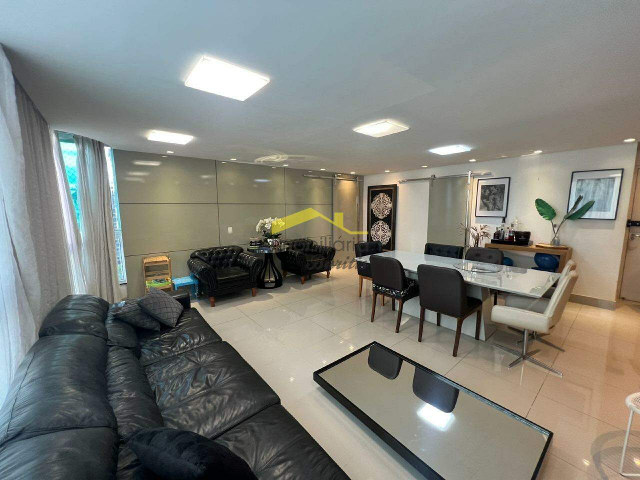 Apartamento à venda no Buritis: 