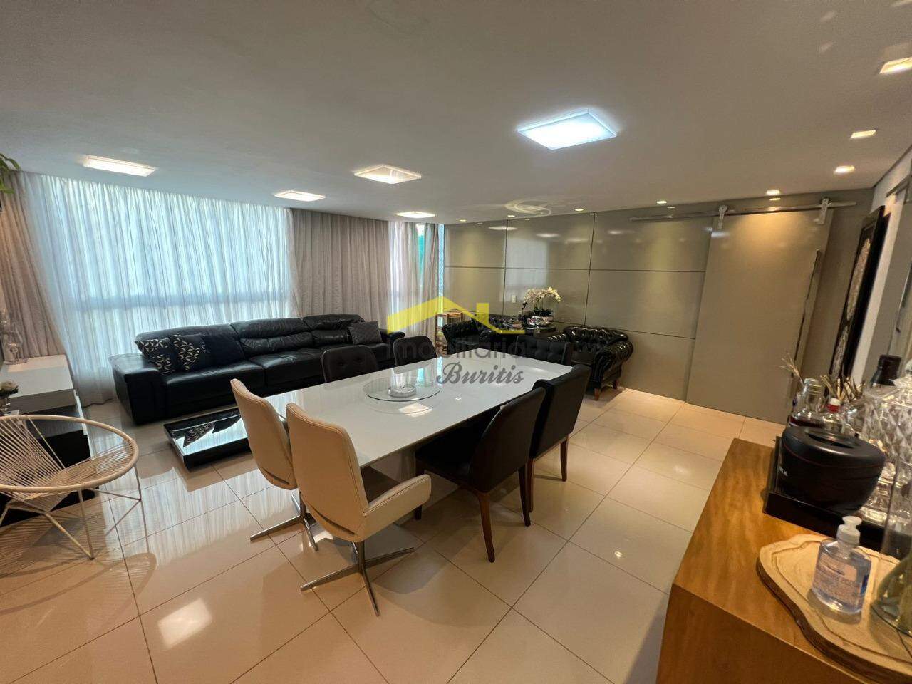 Apartamento à venda no Buritis: 