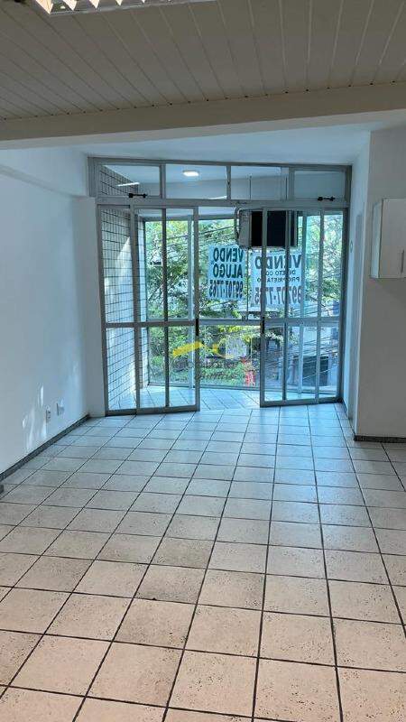 Sala à venda no Buritis: 