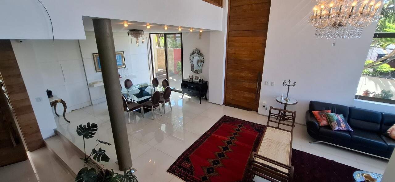 Casa à venda no Estoril: 