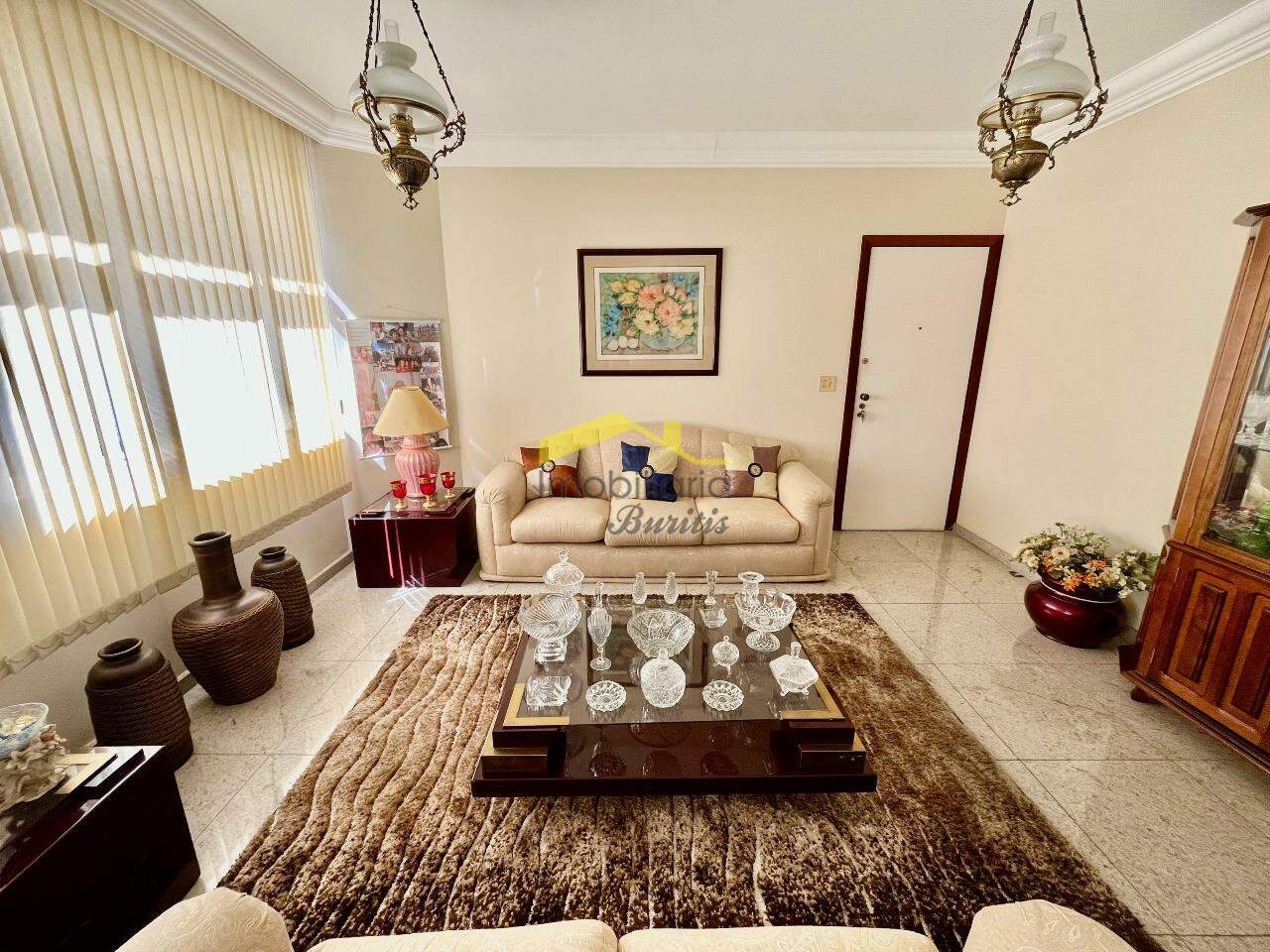 Apartamento para aluguel no Buritis: 