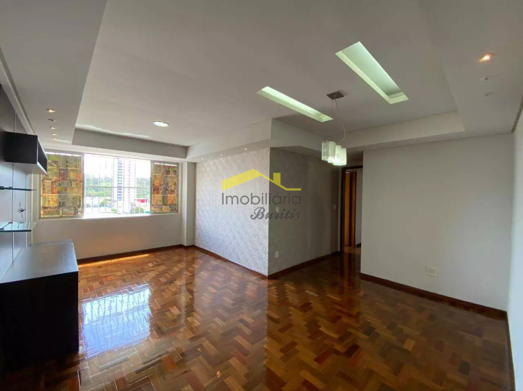 Apartamento à venda no Barreiro: 