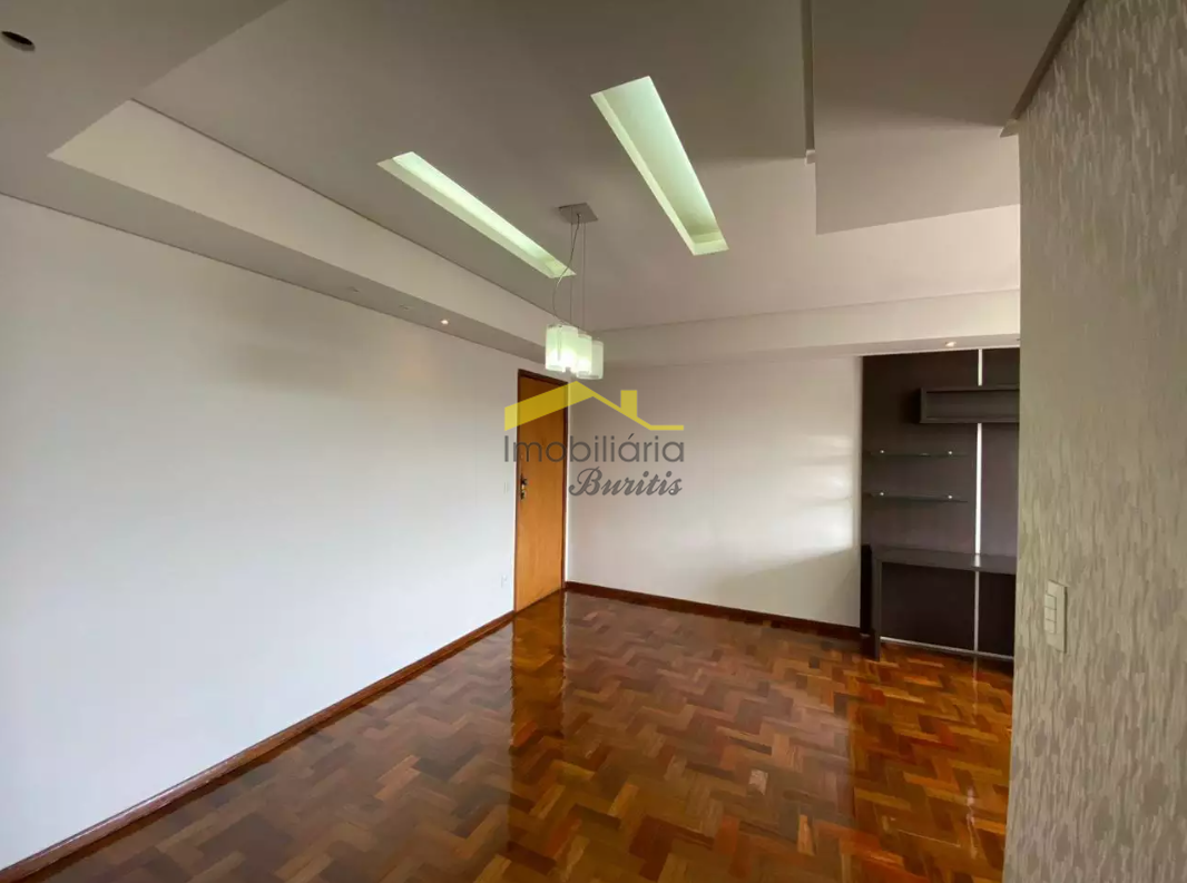 Apartamento à venda no Barreiro: 