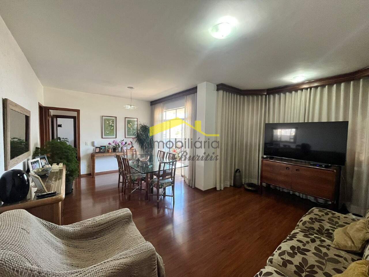 Apartamento à venda no Buritis: 