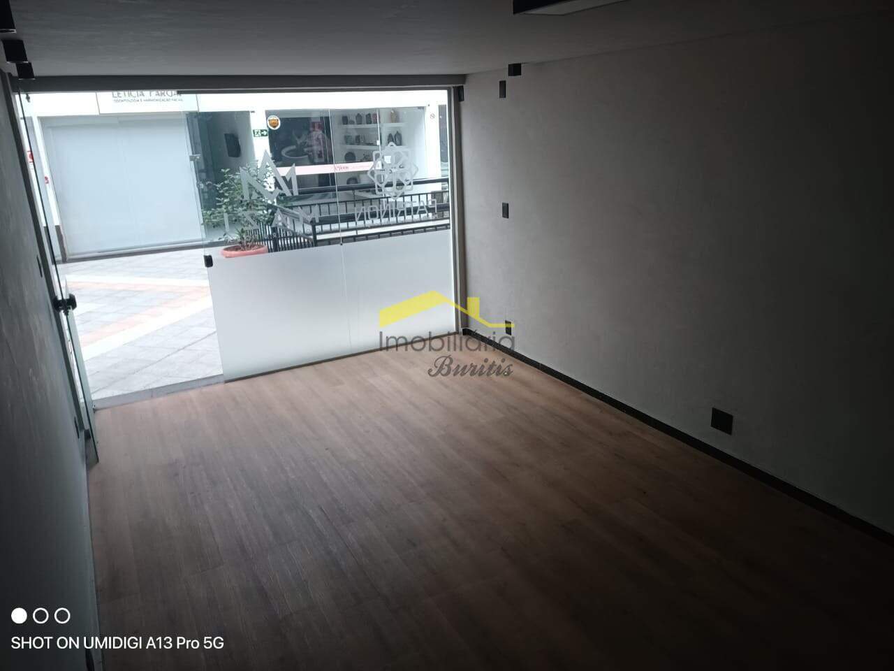 Loja à venda no Buritis: 