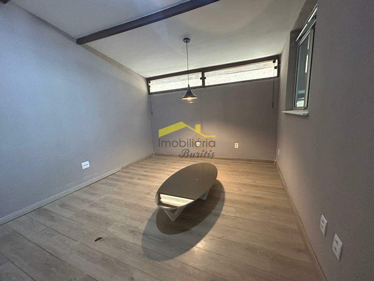 Apartamento com área privativa à venda no Buritis: 