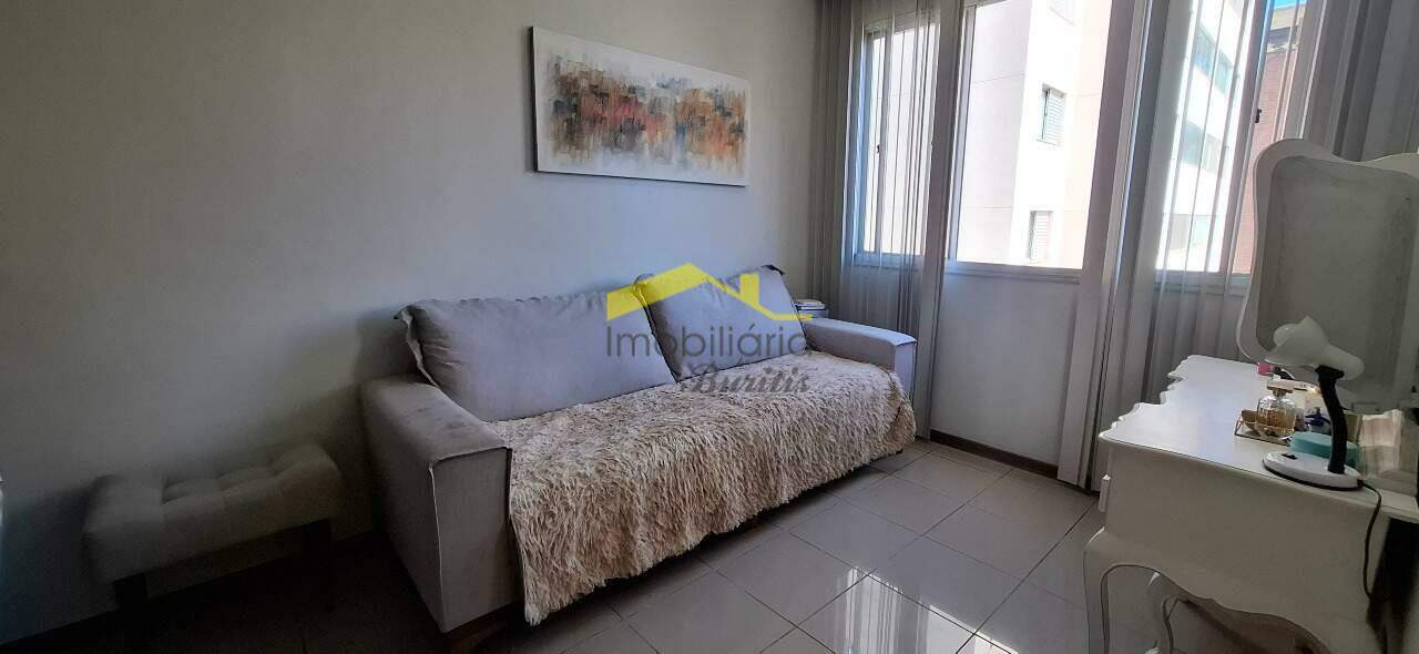 Apartamento à venda no Buritis: 