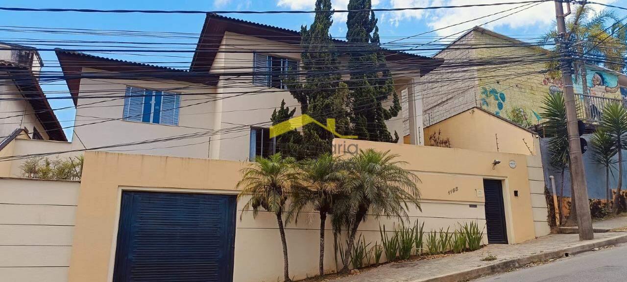 Casa à venda no Belvedere: 