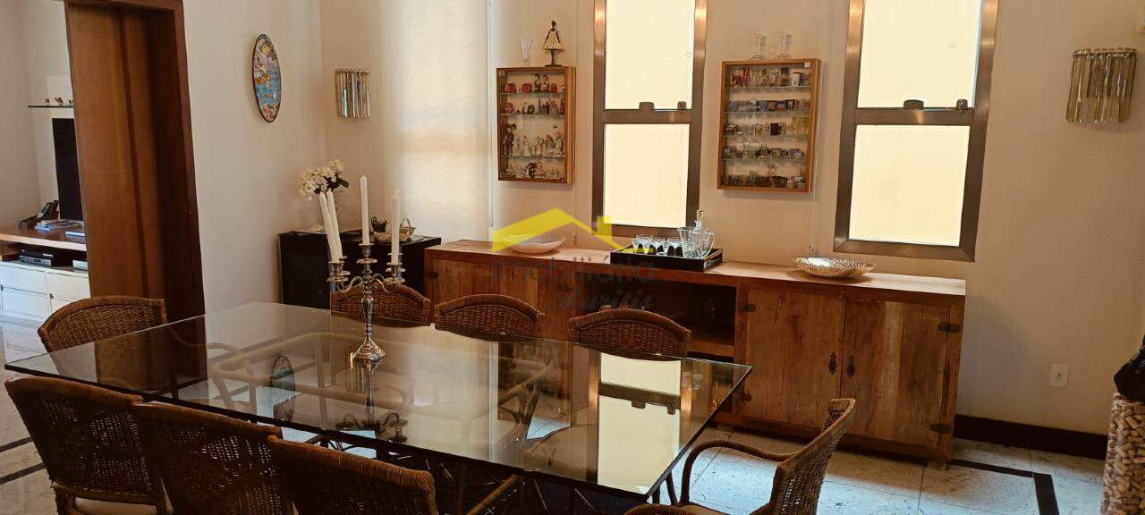 Casa à venda no Belvedere: 