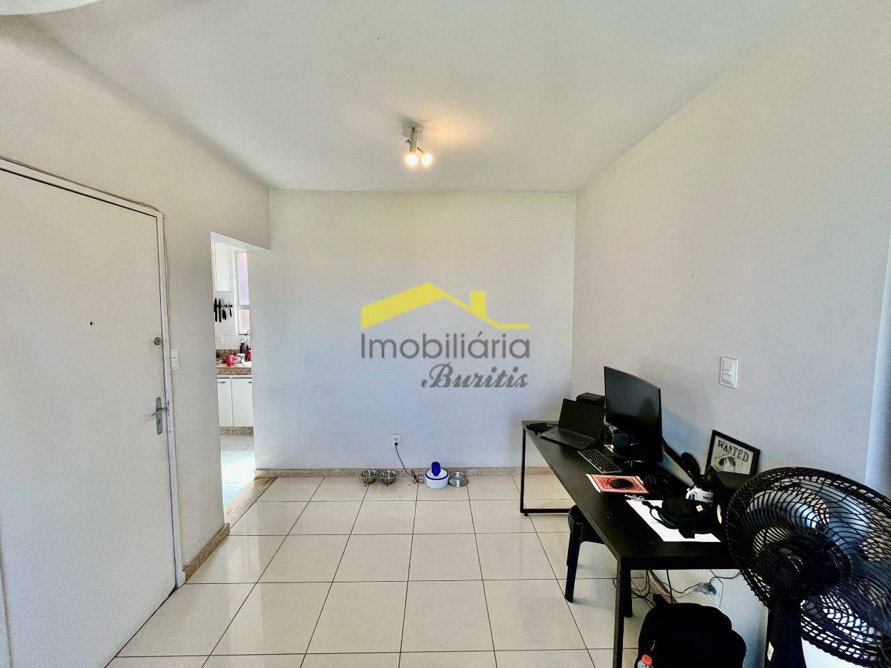 Apartamento à venda no Estoril: 