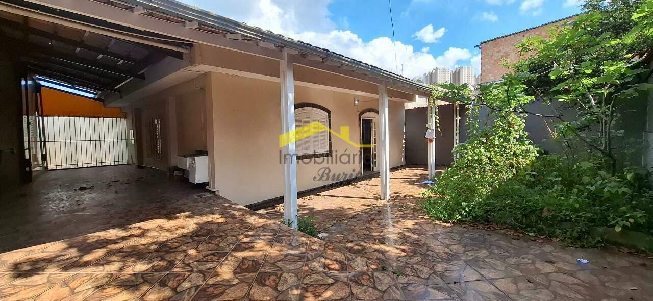 Casa à venda no Palmeiras: 