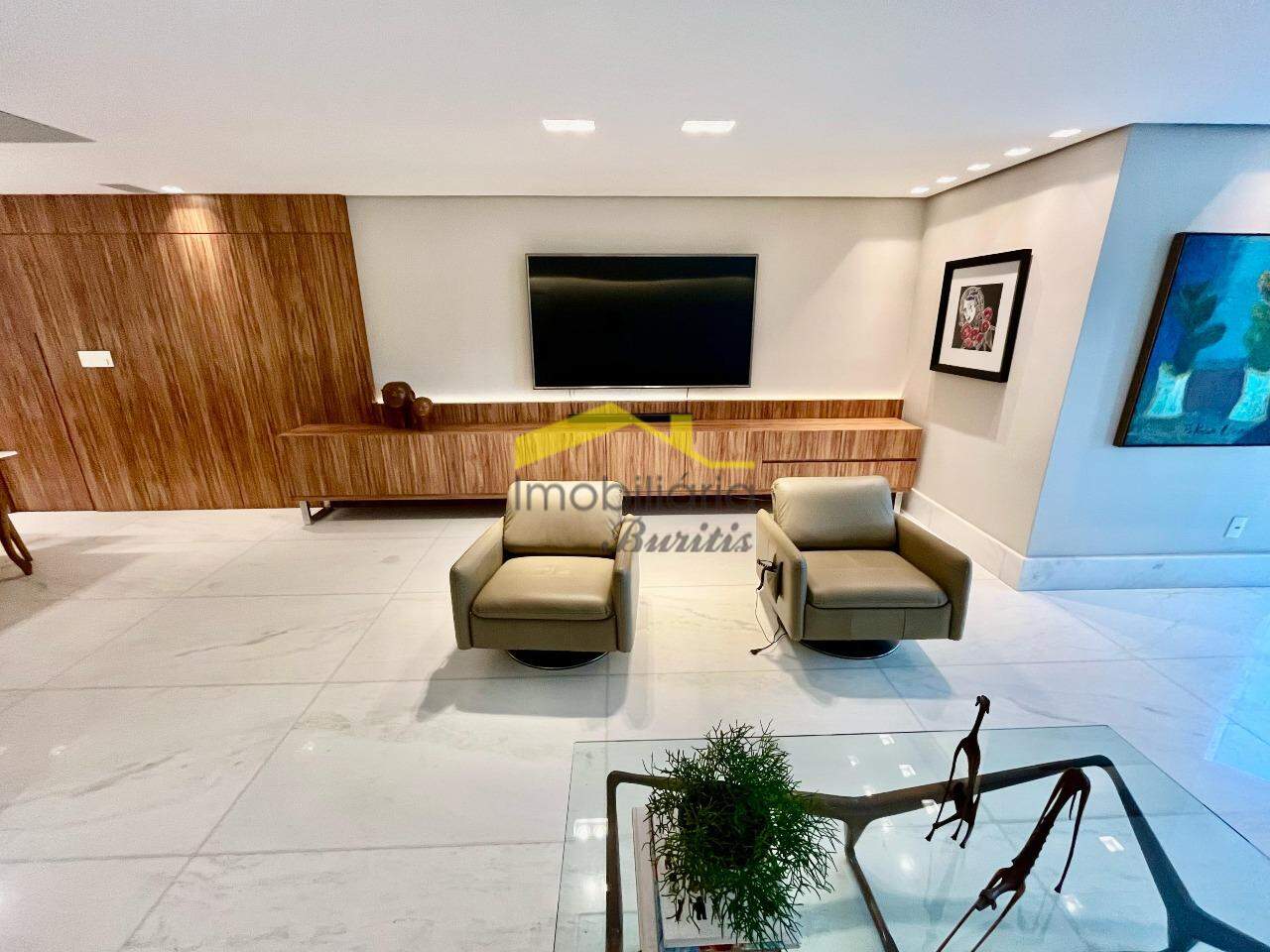 Apartamento com área privativa à venda no Buritis: 