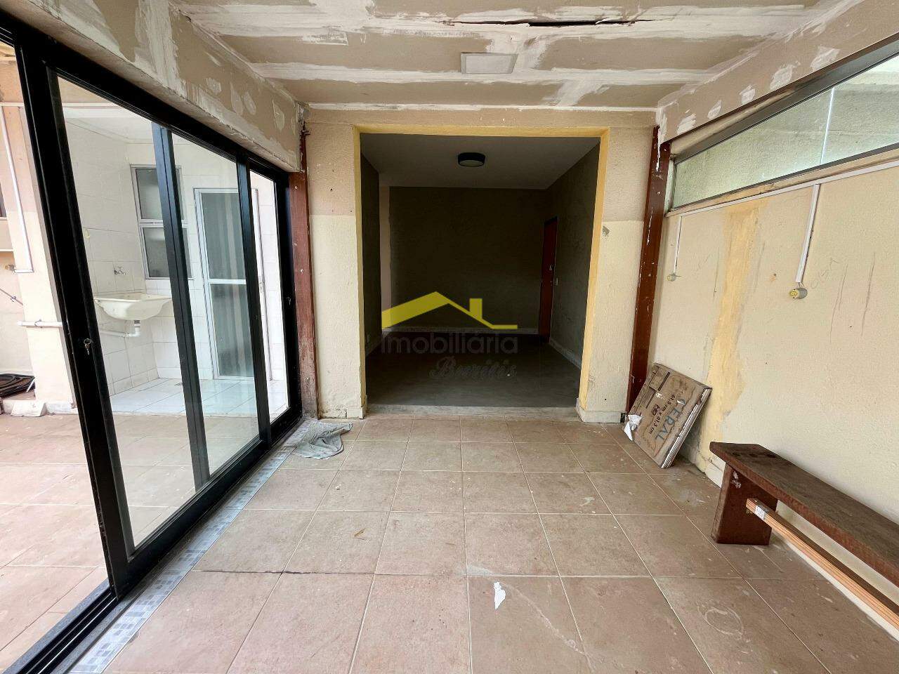 Apartamento com área privativa à venda no Havaí: 