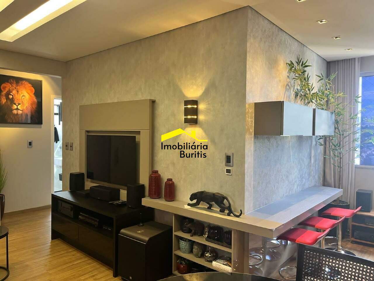 Apartamento à venda no Buritis: 