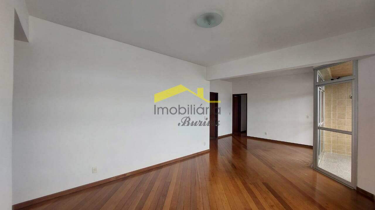 Apartamento à venda no Buritis: 
