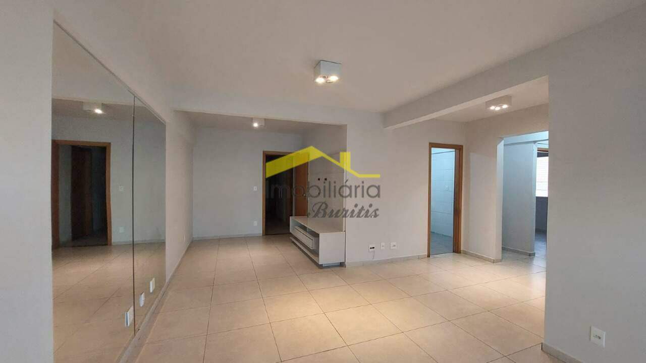 Apartamento com área privativa à venda no Buritis: 