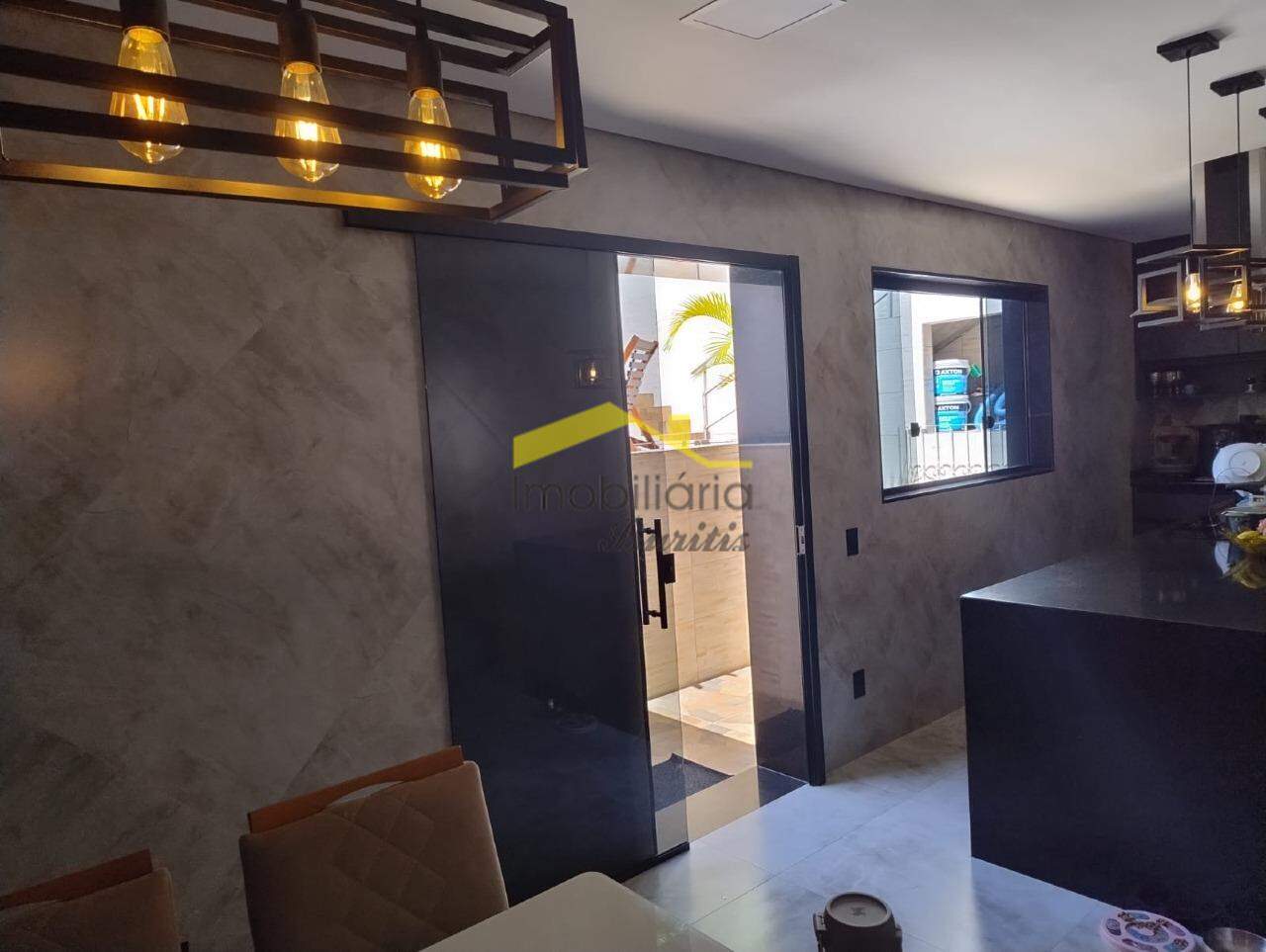 Casa à venda no Conjunto Califórnia: 