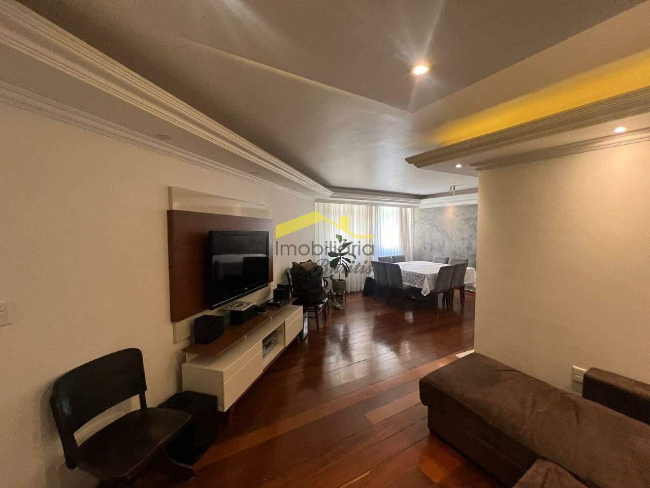 Apartamento com área privativa à venda no Buritis: 