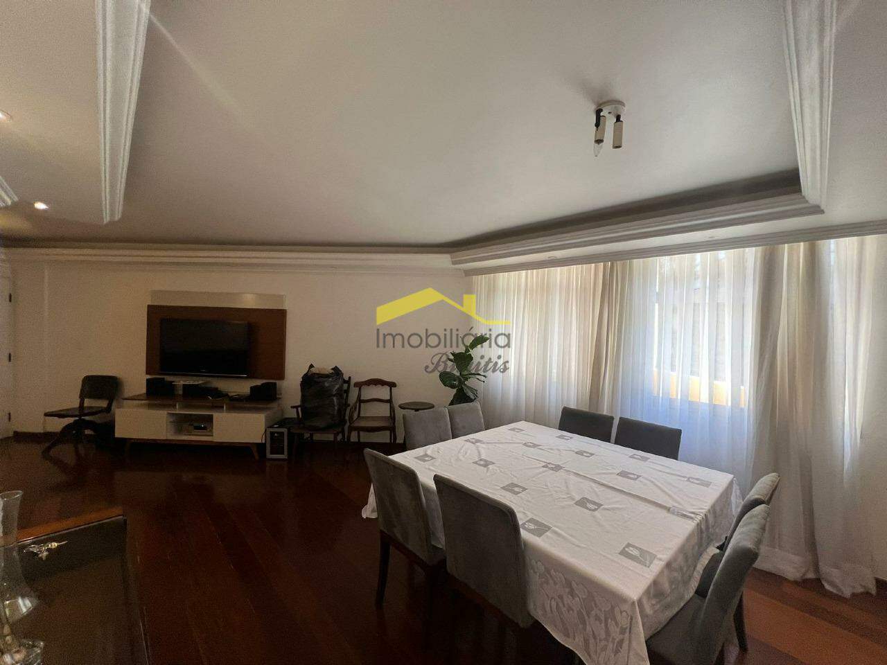 Apartamento com área privativa à venda no Buritis: 