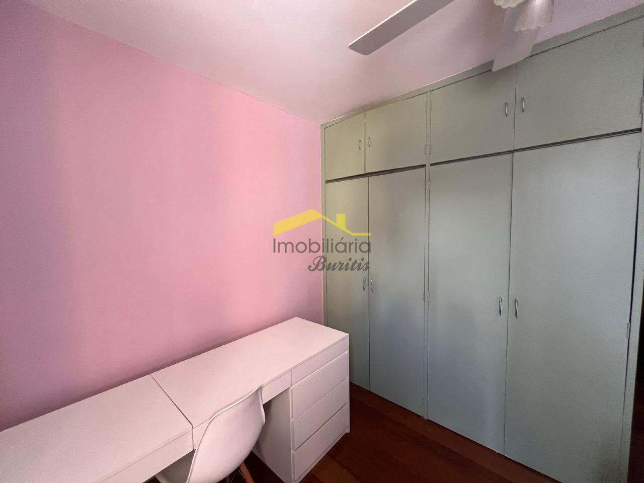 Apartamento com área privativa à venda no Buritis: 