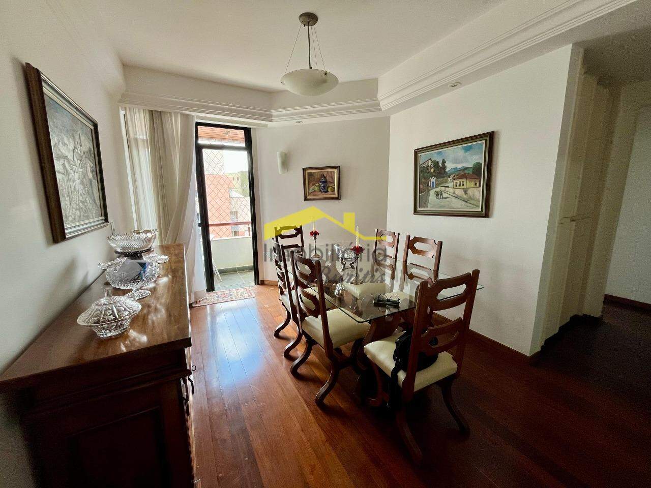 Apartamento à venda no Buritis: 