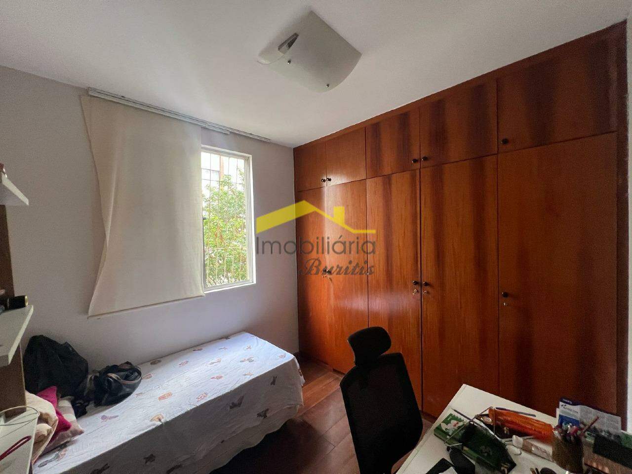 Apartamento à venda no Buritis: 