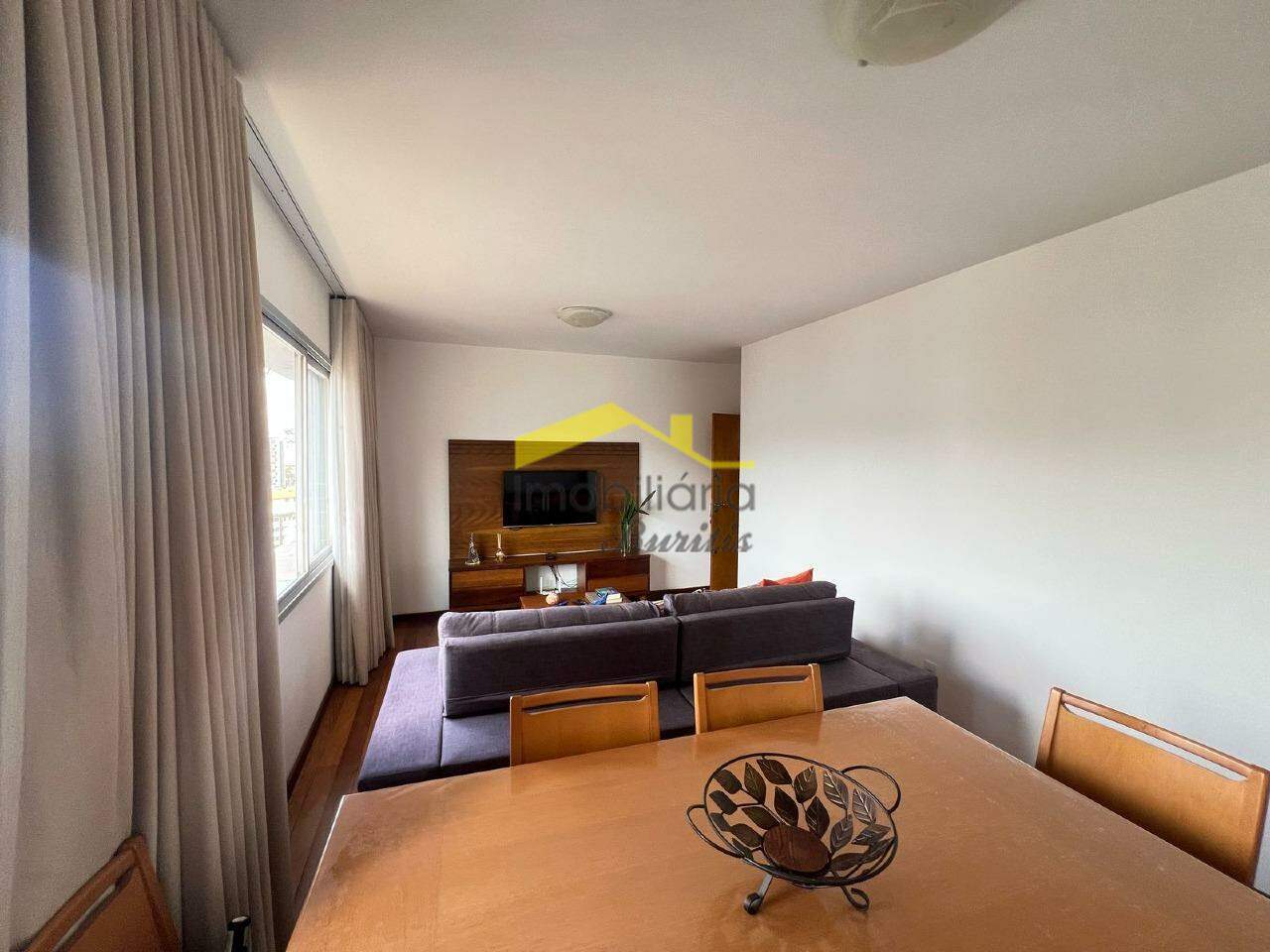 Apartamento à venda no Grajaú: 