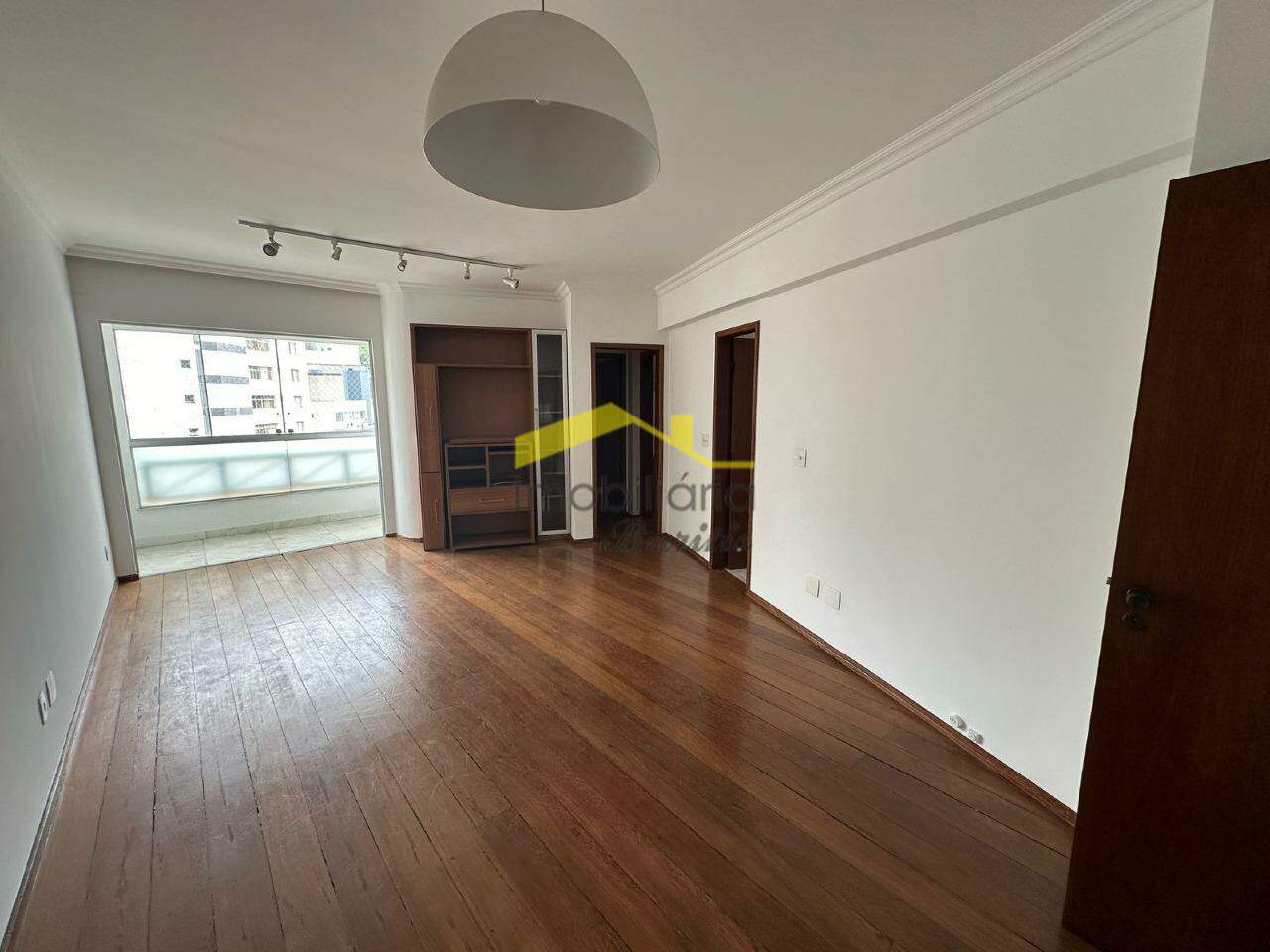 Apartamento à venda no Buritis: 