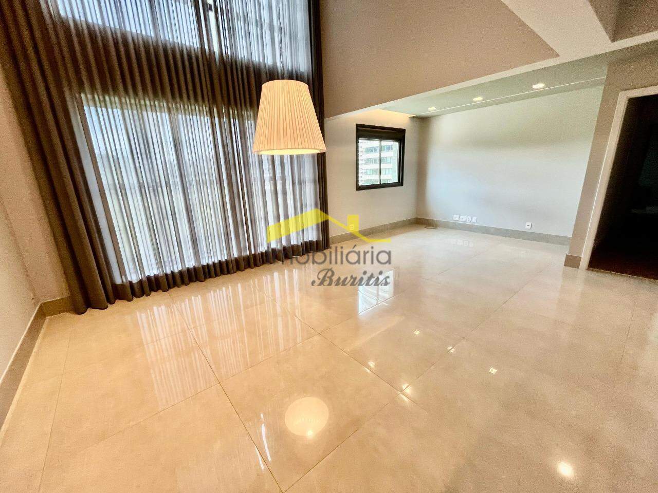 Apartamento à venda no VALE DO SERENO: 