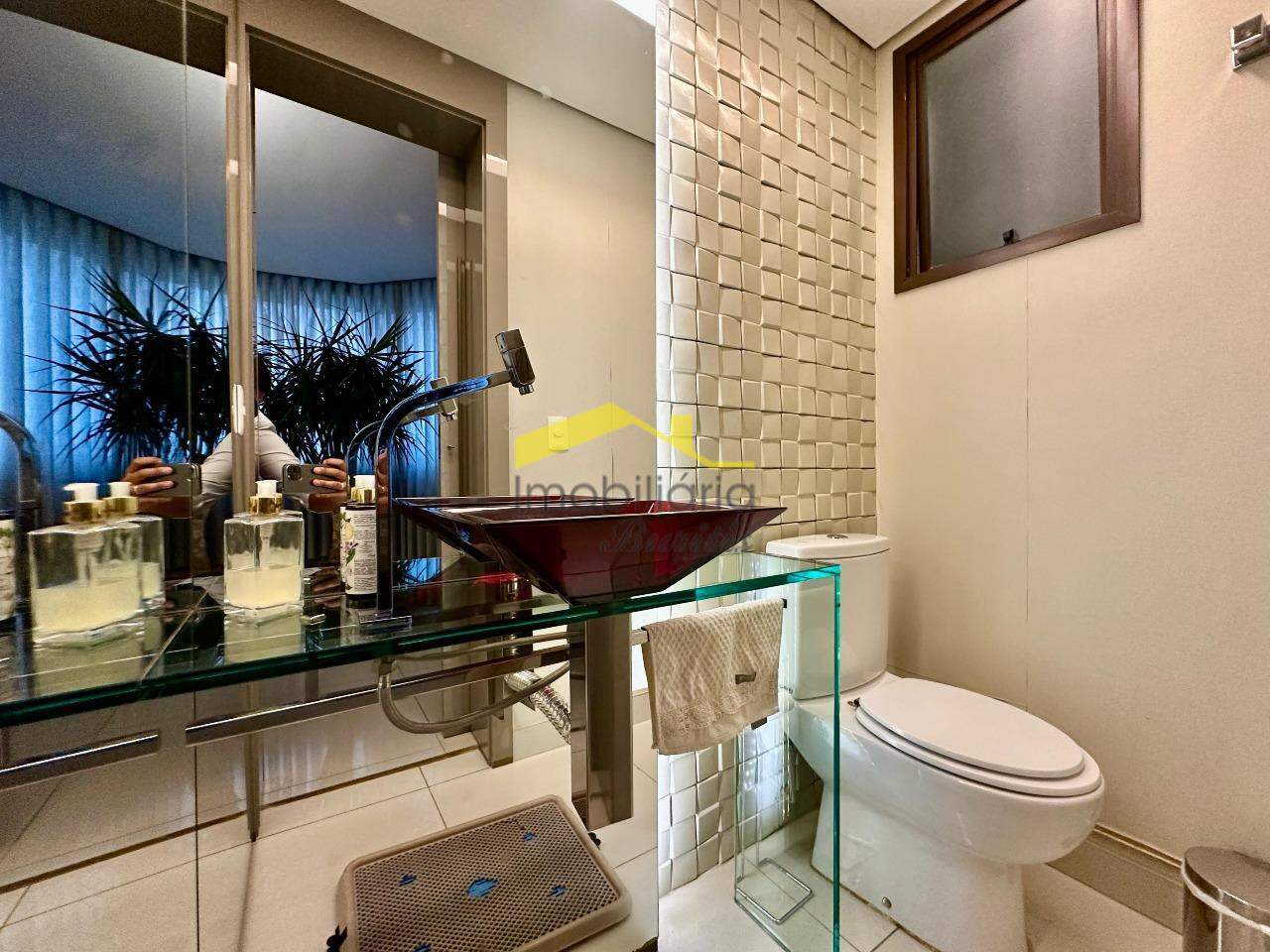 Apartamento à venda no Buritis: 