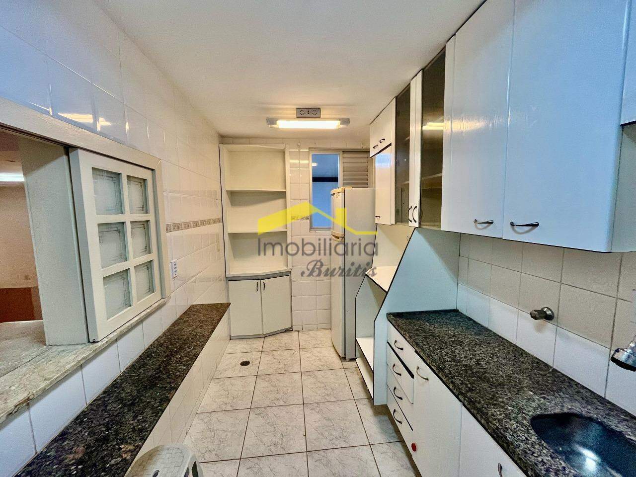 Apartamento com área privativa à venda no Buritis: 