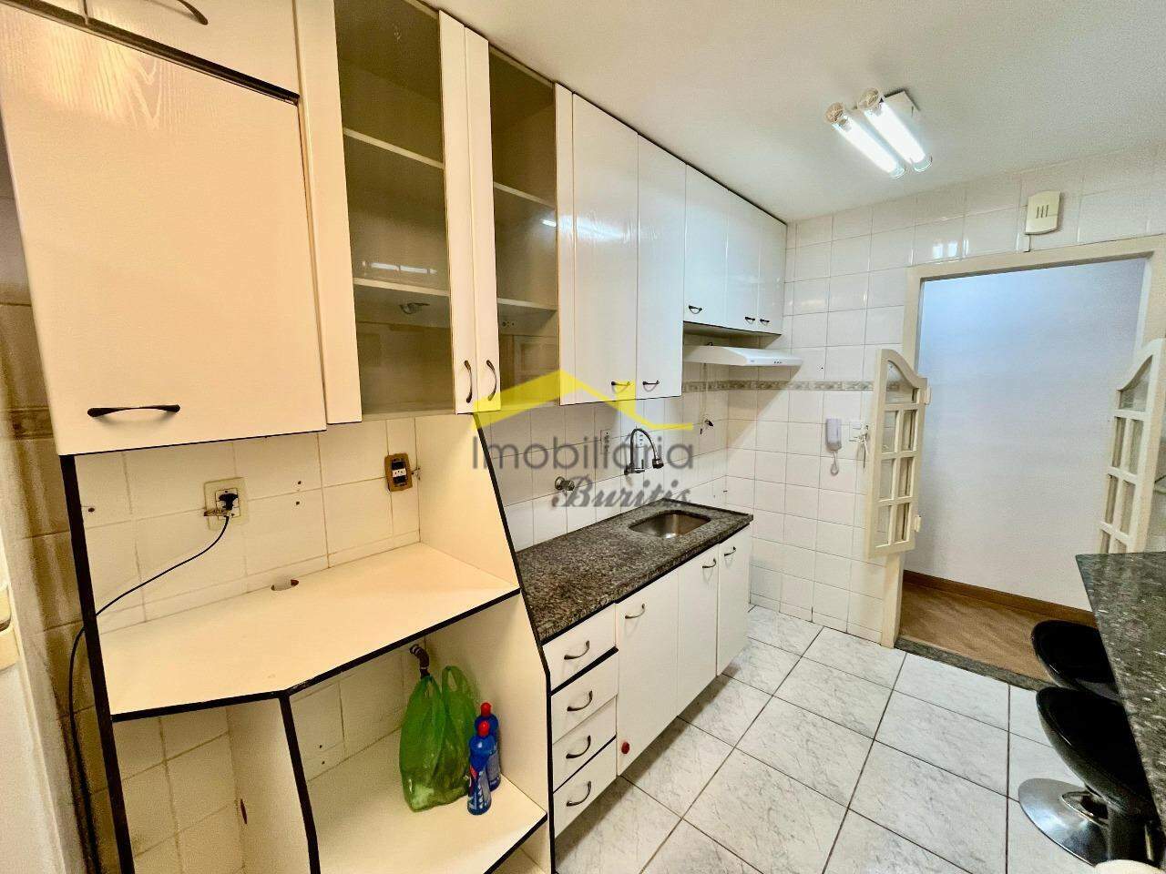 Apartamento com área privativa à venda no Buritis: 