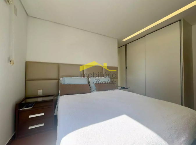 Cobertura à venda no Buritis: 