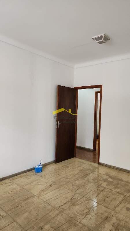 Casa à venda no Colégio Batista: 