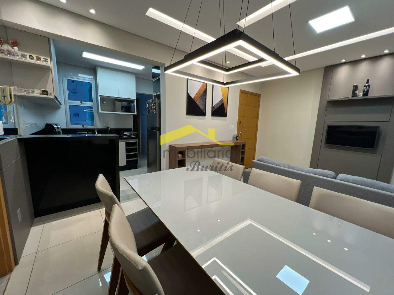 Cobertura à venda no Buritis: 