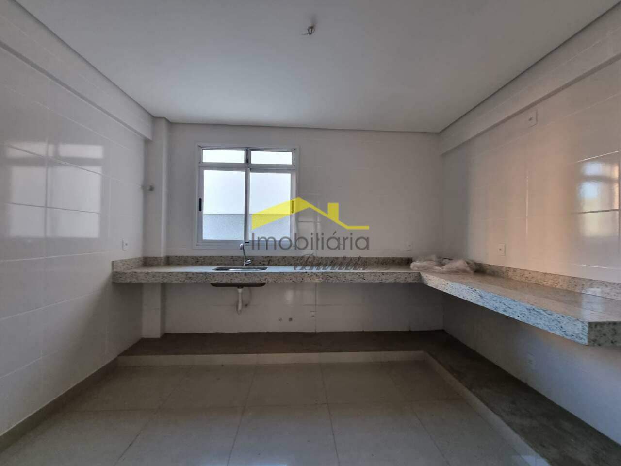 Apartamento à venda no Buritis: 