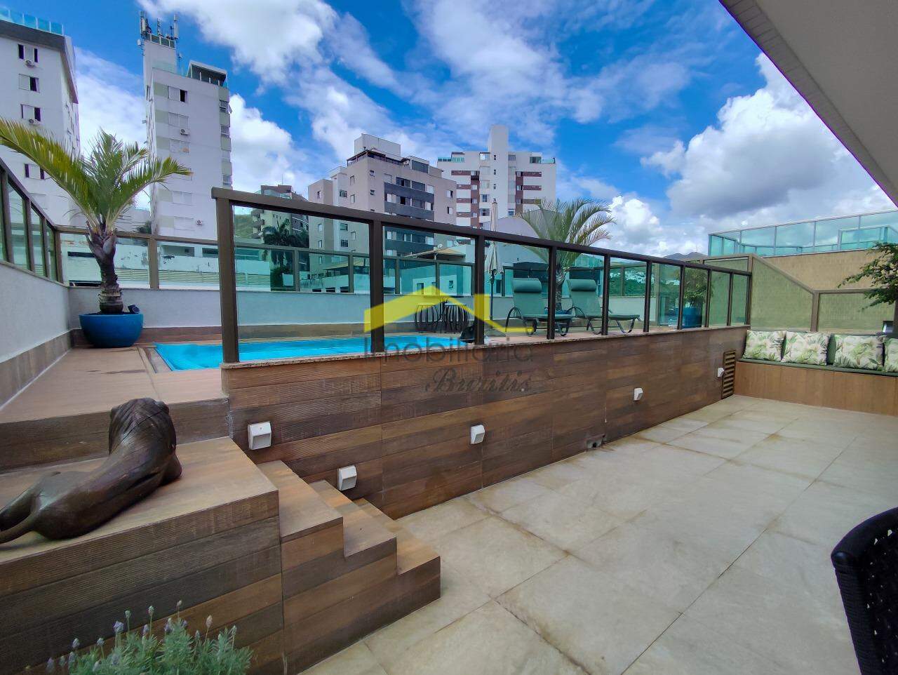 Cobertura à venda no Buritis: 