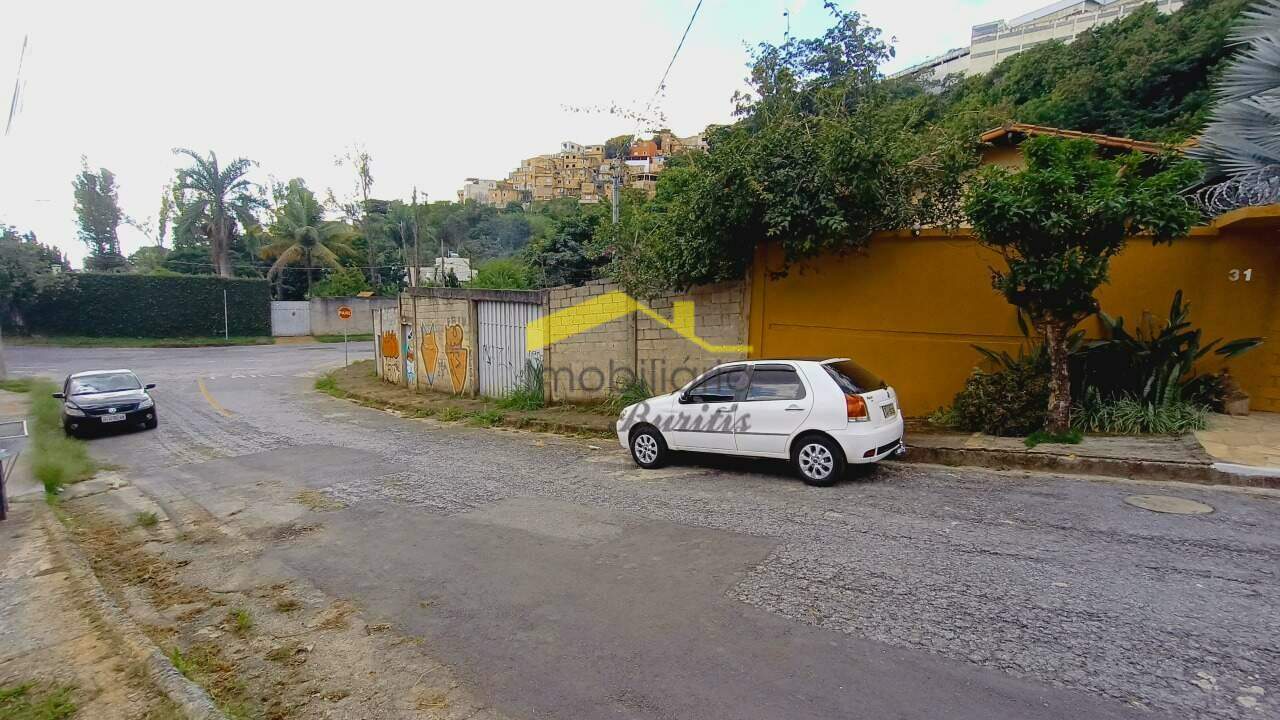 Lote à venda no Estoril: 