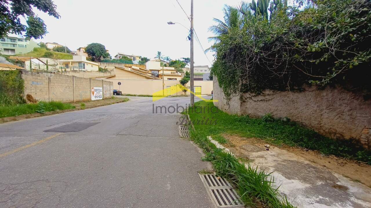 Lote à venda no Estoril: 